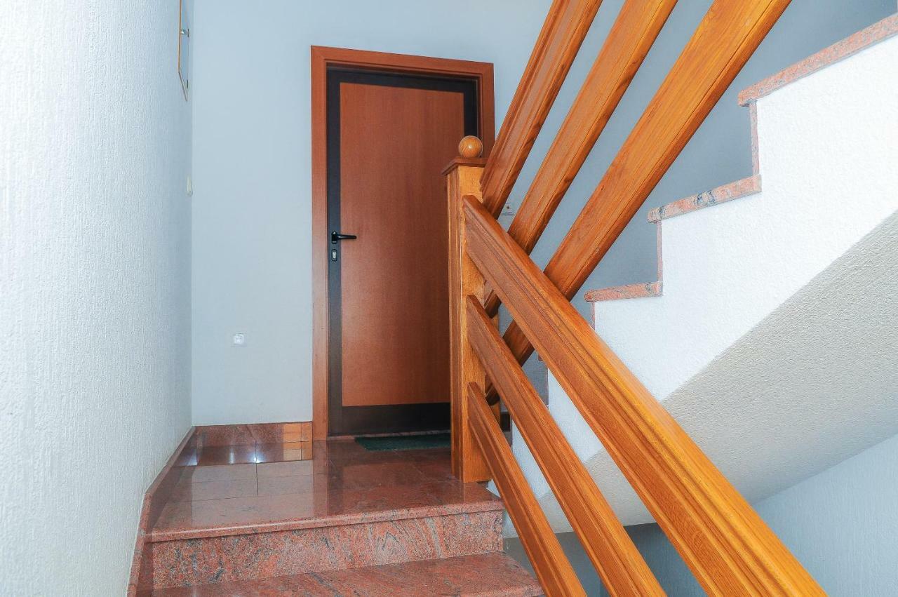 Apartment Neva Сплит Екстериор снимка