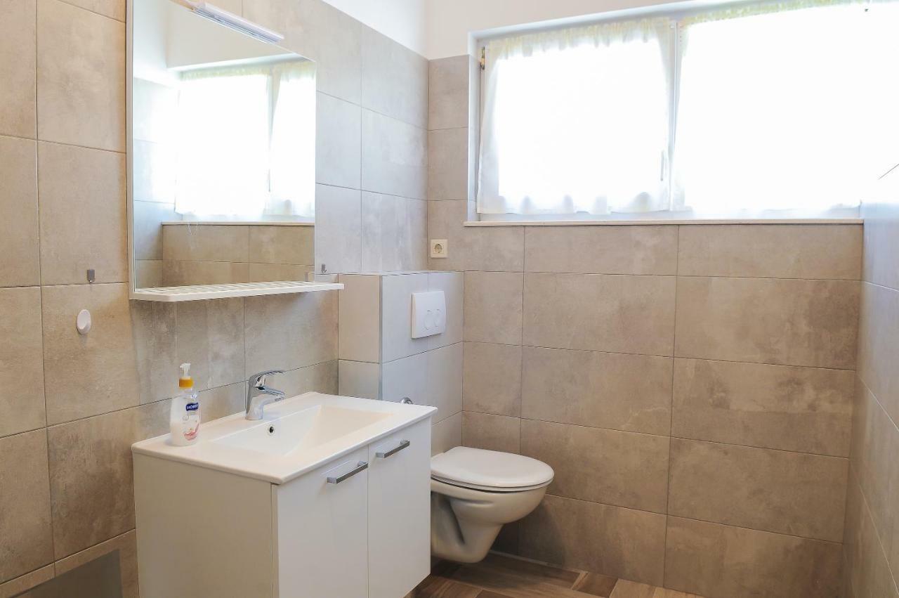 Apartment Neva Сплит Екстериор снимка