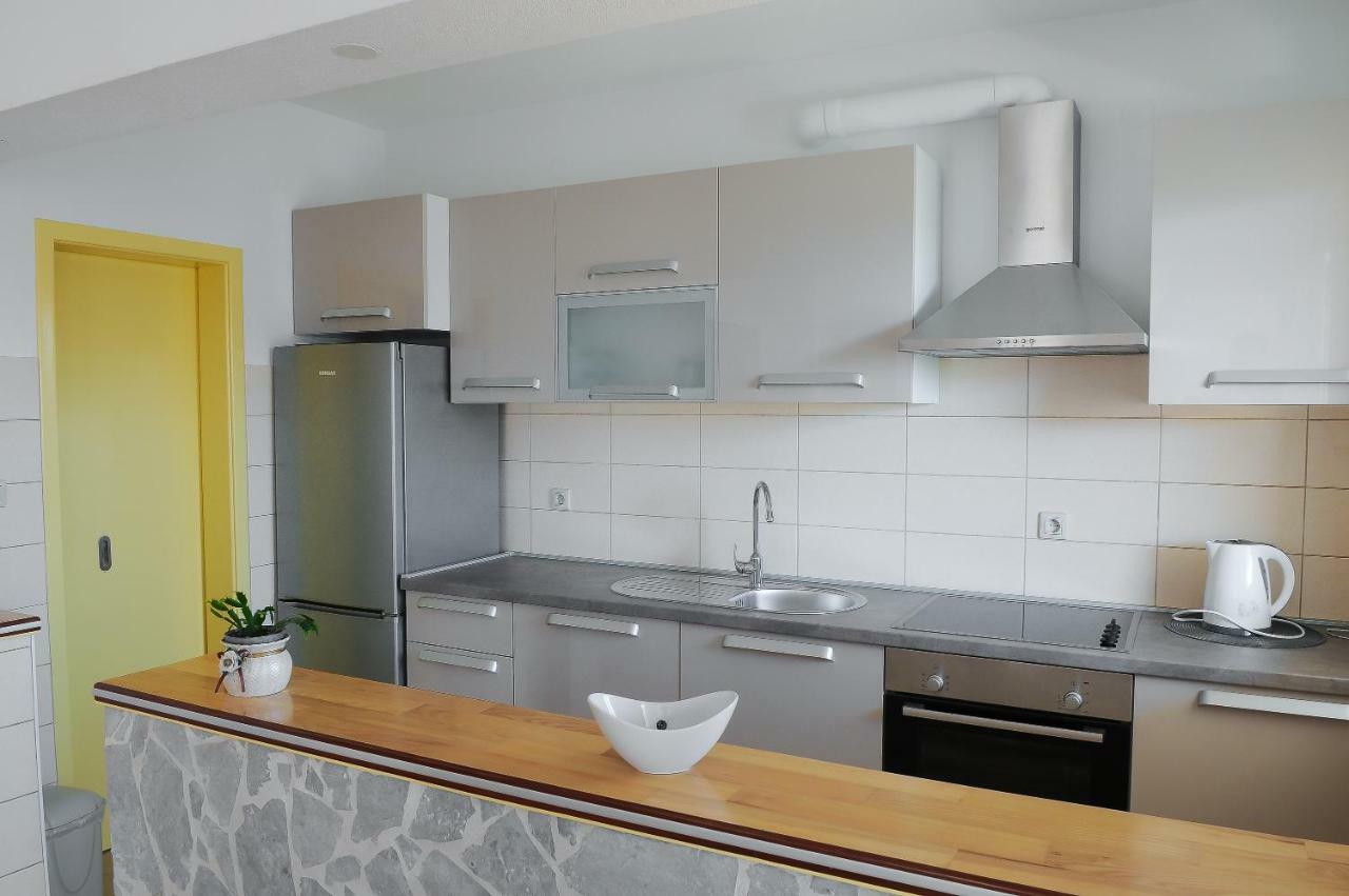 Apartment Neva Сплит Екстериор снимка