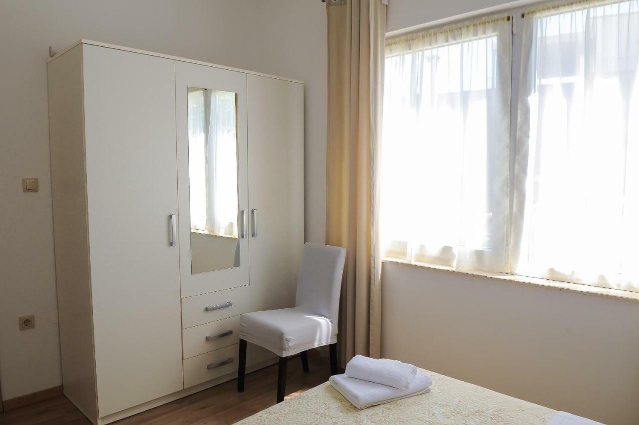 Apartment Neva Сплит Екстериор снимка