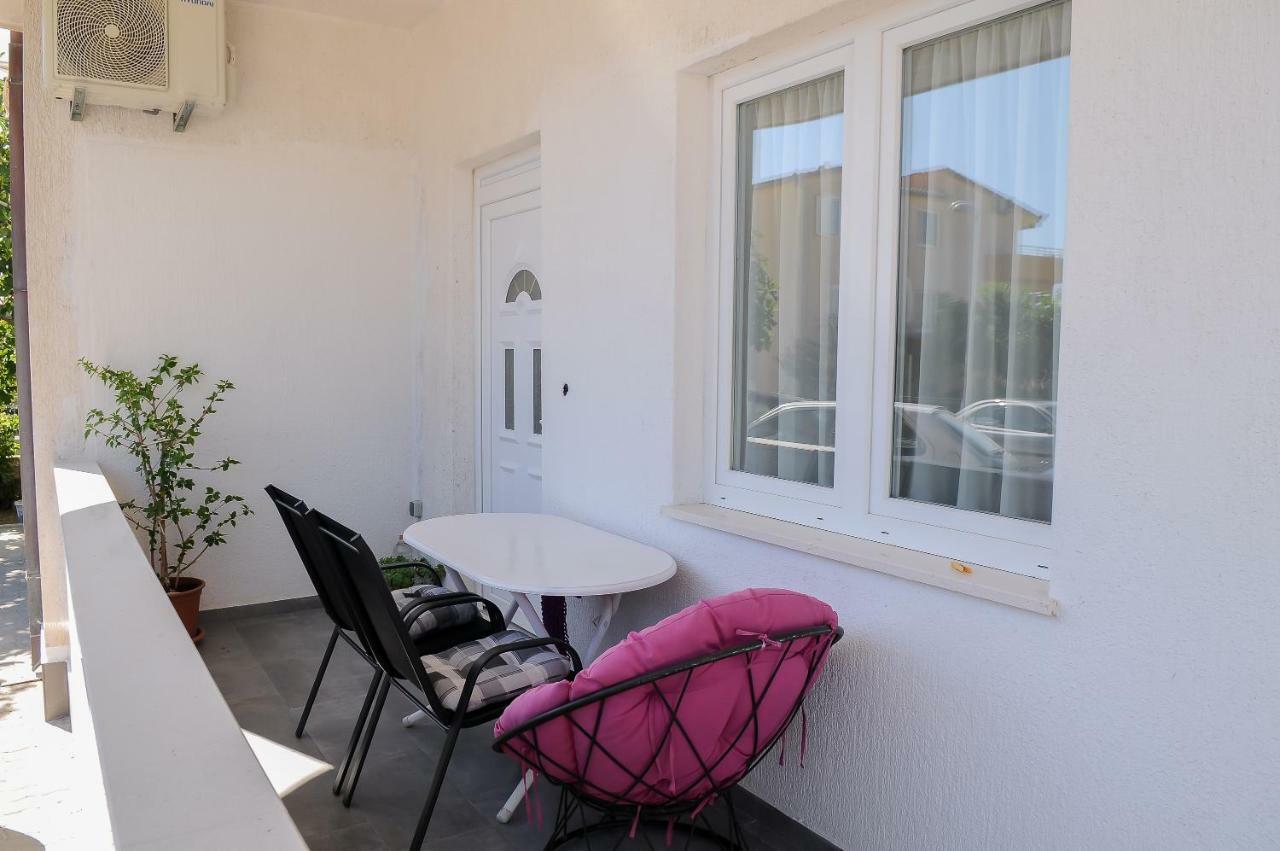 Apartment Neva Сплит Екстериор снимка