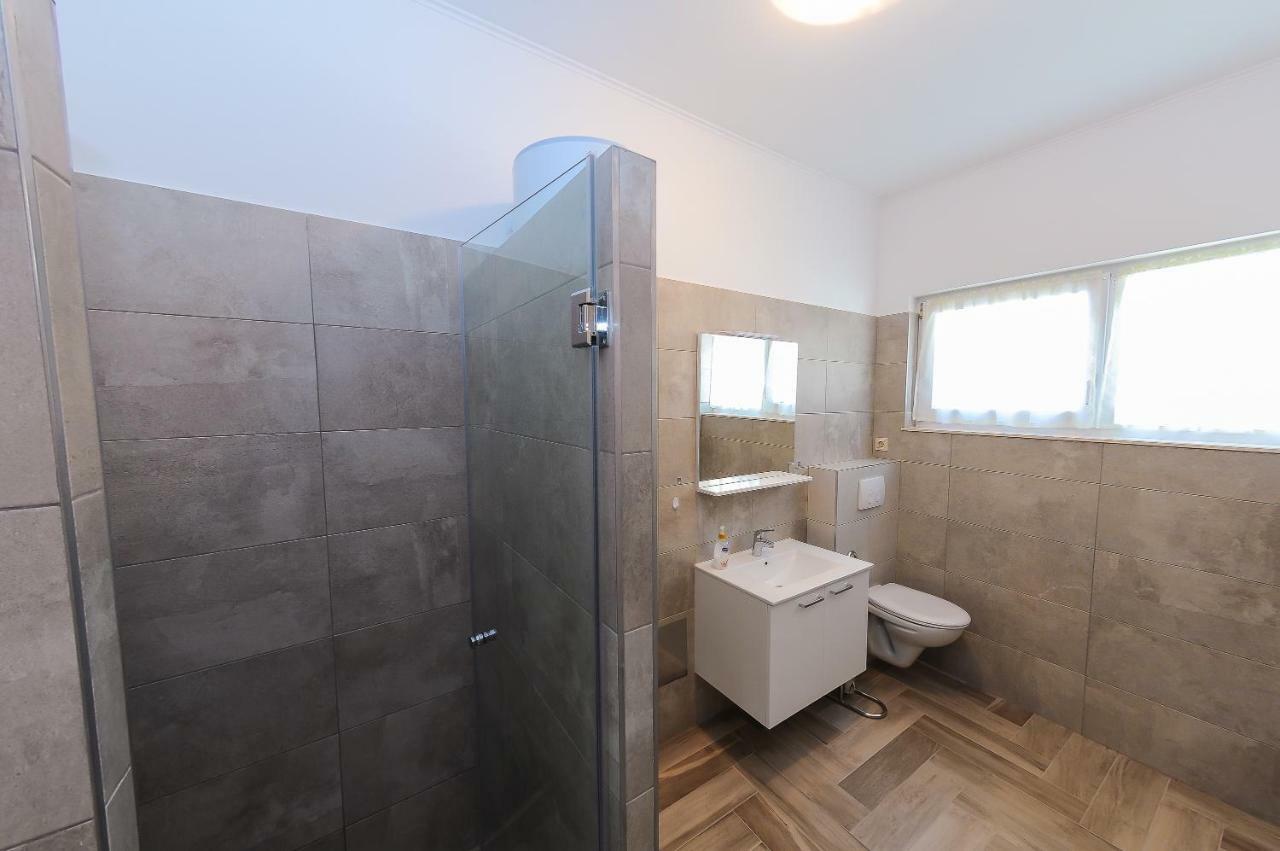 Apartment Neva Сплит Екстериор снимка